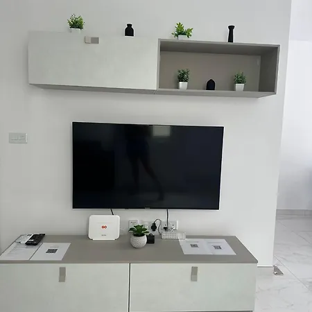 Joyce Penthouse * San Giuliano