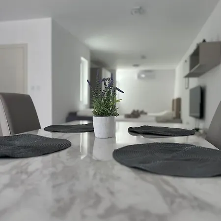 Joyce Penthouse Apartment Saint Julian's