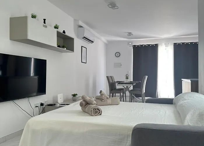 Appartement Joyce Penthouse San Ġiljan